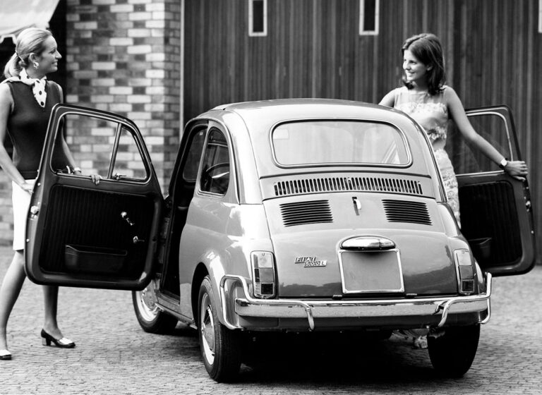 Doen: een vintage Fiat 500-tour in Toscane met picknick